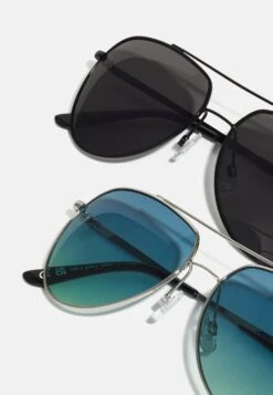 Pier One 2 Pack - Gafas De Sol - Black/Blue -Pier One Ventas 0536698a6dde466ab05cd7db74609b09