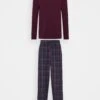 Pier One Pijama - Bordeaux/Dark Blue -Pier One Ventas 06bef4272d46448cb28fb055f1c1000a