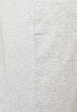 Pier One 5 Pack - Camiseta Interior - 802 - Black_102 - Grey_001 - White -Pier One Ventas 0a955050f8ad409d9106d70a8870543a