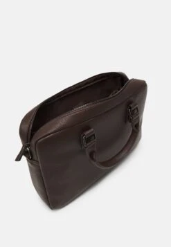 Pier One Funda Para Portátil - Dark Brown -Pier One Ventas 0a97e5f7e5e241b99baafcbc2ae5120b