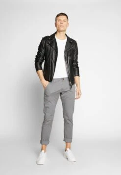 Pier One 3 Pack - Camiseta Básica - Mottled Bordeaux/White/Blue -Pier One Ventas 306b576e698046f6bdf4beb828274edf