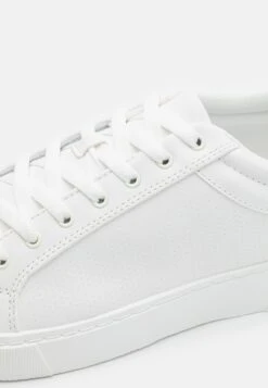 Pier One Unisex - Zapatillas - White -Pier One Ventas 35d243ea00584983a50a2a7564cd5439