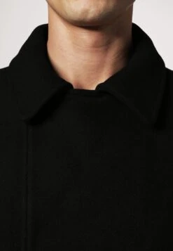 Pier One Abrigo Corto - Black 13 Pier One Abrigo Corto - Black -Pier One Ventas 3a807c417cf745f9bb635596e9ac1542