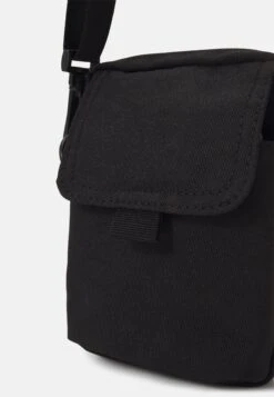 Pier One Unisex - Bandolera - Black -Pier One Ventas 3b9fca5929a94237bc71e9d93ca4b543