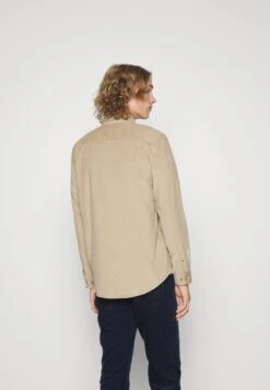 Pier One Camisa - Beige -Pier One Ventas 44ecaea8e7a743899166b515a5d12665