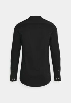 Pier One Muscle Fit Stand- Camisa - Black -Pier One Ventas 4a996db080b84eabb84fdf1c7069cd3e