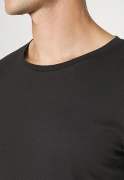 Pier One 2 Pack - Camiseta De Manga Larga - Black/Mottled Dark Grey -Pier One Ventas 58d184c68d6a4efb93849263615dae84