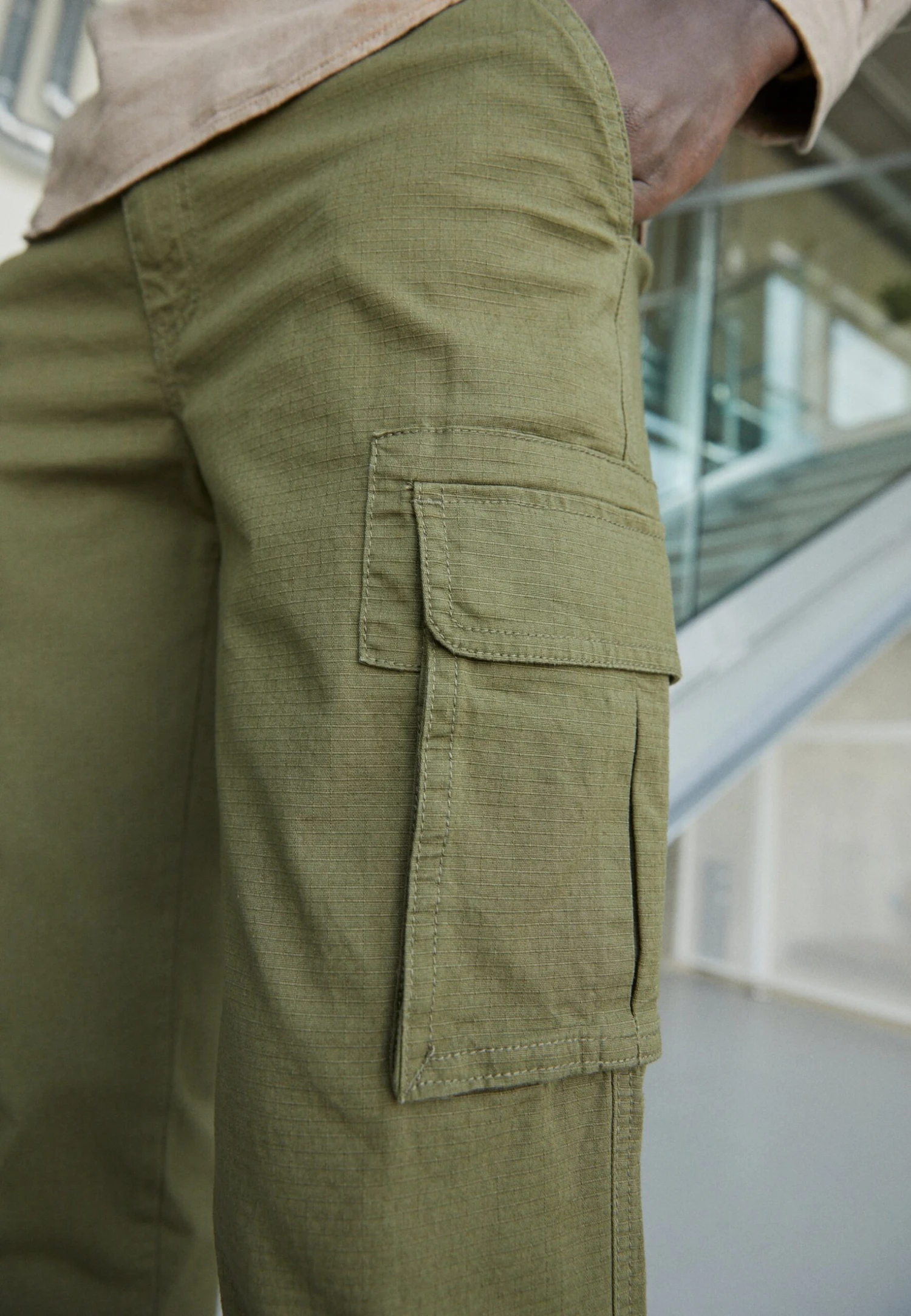 Pier One Pantalones Cargo -Olive 5 Pier One Pantalones Cargo -Olive - Imagen 3