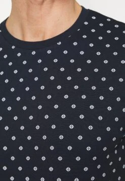 Pier One 3 Pack - Camiseta Estampada - White/Dark Blue/Red -Pier One Ventas 5fcb9053133a4f0cbf3c72e8cff6c432