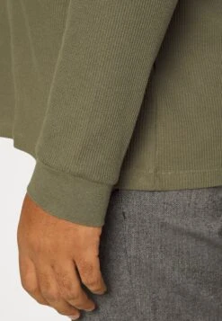 Pier One Camiseta De Manga Larga - Olive -Pier One Ventas 612d7def041345c5919aa60fd72cef62