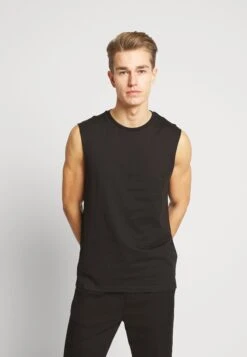 Pier One 3 Pack - Camiseta Básica - Grey/White/Black 13 Pier One 3 Pack - Camiseta Básica - Grey/White/Black -Pier One Ventas 62c6701b340e420ebe16749abebd4e0c