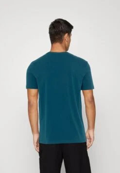 Pier One 7 Pack - Camiseta Básica - Red/Silver/Royal Blue -Pier One Ventas 6374f17865c94d1faccc81cab75d0f70