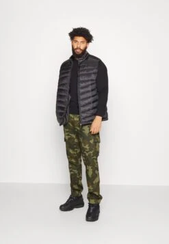 Pier One Pantalones Cargo - Black/Olive -Pier One Ventas 64fca1d8e8f94f96b7ea42243c41e948