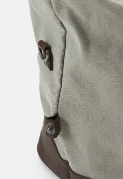 Pier One Unisex - Bolsa De Viaje - Grey -Pier One Ventas 6fa7c56bd7a241beadc9861c482d7855