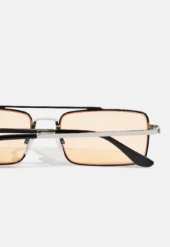 Pier One Unisex - Gafas De Sol - Silver-Coloured, Orange 8 Pier One Unisex - Gafas De Sol - Silver-Coloured, Orange -Pier One Ventas 71b8ec13cd624844a5c2aab8a959d46b