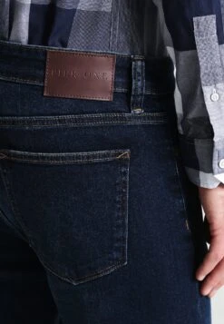 Pier One Basic - Vaqueros Rectos - Dark Blue Denim -Pier One Ventas 7aa5df5983c44365808e18ddcad2589e