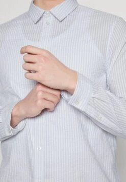 Pier One Camisa - White/Light Blue -Pier One Ventas 7db8d1883bbd4a878f5fffbc50a8b01e