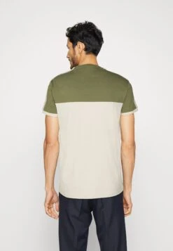 Pier One Camiseta Estampada - Khaki/Off-White -Pier One Ventas 957056acdb304d9bb9367483a62c6d78