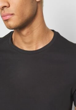 Pier One 7 Pack - Camiseta Básica - Black -Pier One Ventas 9ff1310308384925af8ab3297a7ee42a