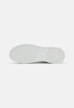 Pier One Unisex - Zapatillas - White -Pier One Ventas a44841b7759c4f79b83cd5c4d2028754