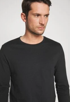 Pier One 2 Pack - Camiseta De Manga Larga - White/Black -Pier One Ventas abe5f01df1c144a5b727bffa4e9f9909