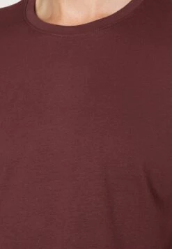 Pier One 5 Pack - Camiseta Básica - Bordeaux/Light Grey/Brown -Pier One Ventas b3b82d7abcbb40a5b2a40e8096a778d2