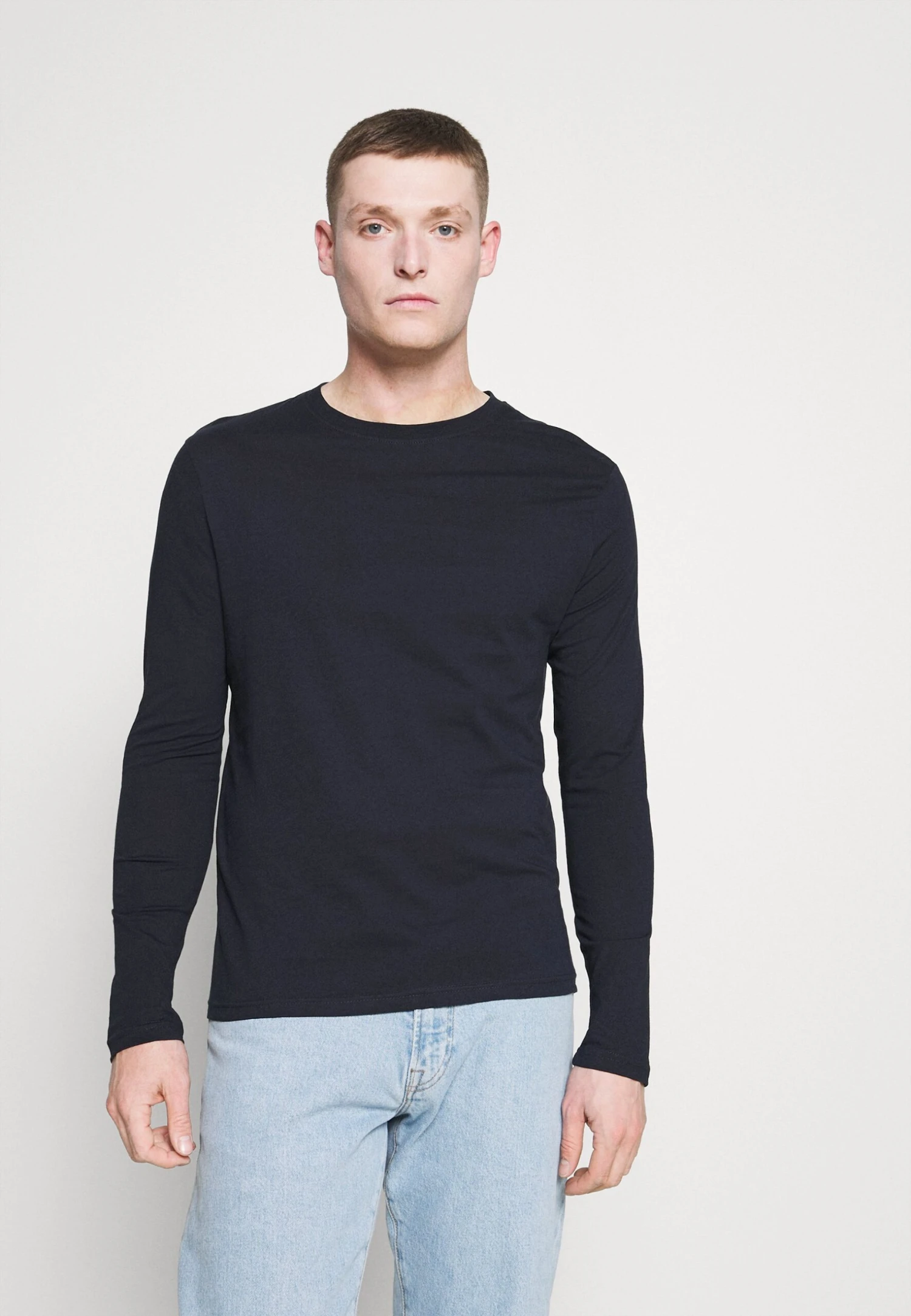 Pier One 5 Pack - Camiseta De Manga Larga - White/Dark Blu/Grey 7 Pier One 5 Pack - Camiseta De Manga Larga - White/Dark Blu/Grey - Imagen 5