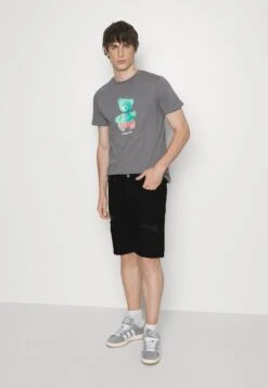 Pier One Unisex 2 Pack - Shorts Vaqueros - Blue/Black Denim -Pier One Ventas c0a1e1b030fa43118f482c2c587cc919