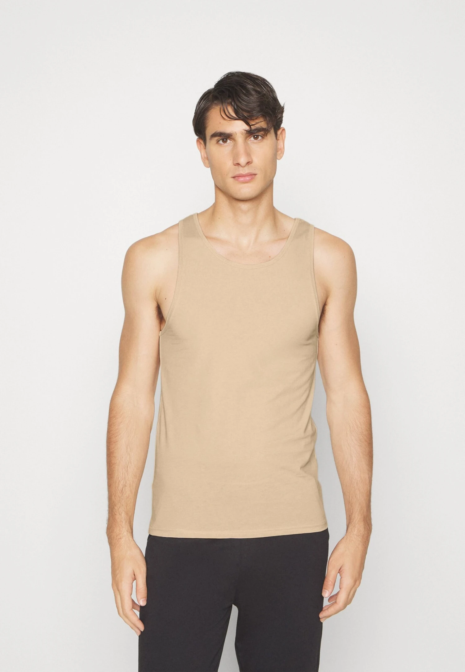 Pier One 3Pck Skin Tone Rib Vest- Camiseta Interior - Beige 4 Pier One 3Pck Skin Tone Rib Vest- Camiseta Interior - Beige - Imagen 2