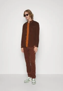 Pier One Camisa - Brown 9 Pier One Camisa - Brown -Pier One Ventas d7e89152f34f4811a52f400359abea6f