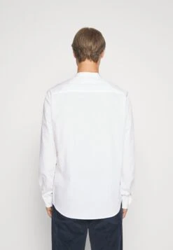 Pier One 2 Pack - Camisa - White/Olive 10 Pier One 2 Pack - Camisa - White/Olive -Pier One Ventas df19cc02f99342c9a0b8409e9ead6fb0