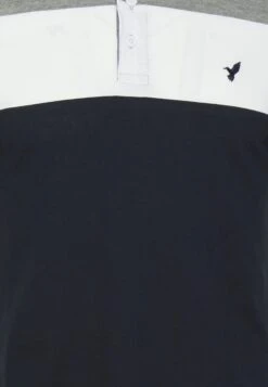 Pier One Polo - Grey/White/Dark Blue -Pier One Ventas f08270d6a8a84d55bc799f0afd2317b4