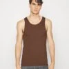 Pier One 3Pck Skin Tone Rib Vest- Camiseta Interior - Brown -Pier One Ventas f831edf05e5a4b6e8d217ba9609b95d2